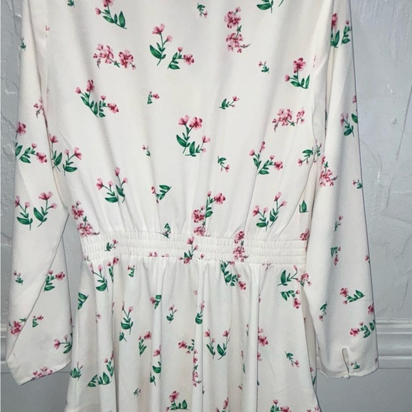 Express / Dresses / Express white Neck Tie dress - Picture 5 of 16